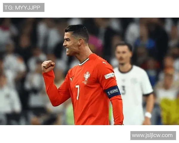 足球百年风云人物盘点 历史十大球星巅峰对决